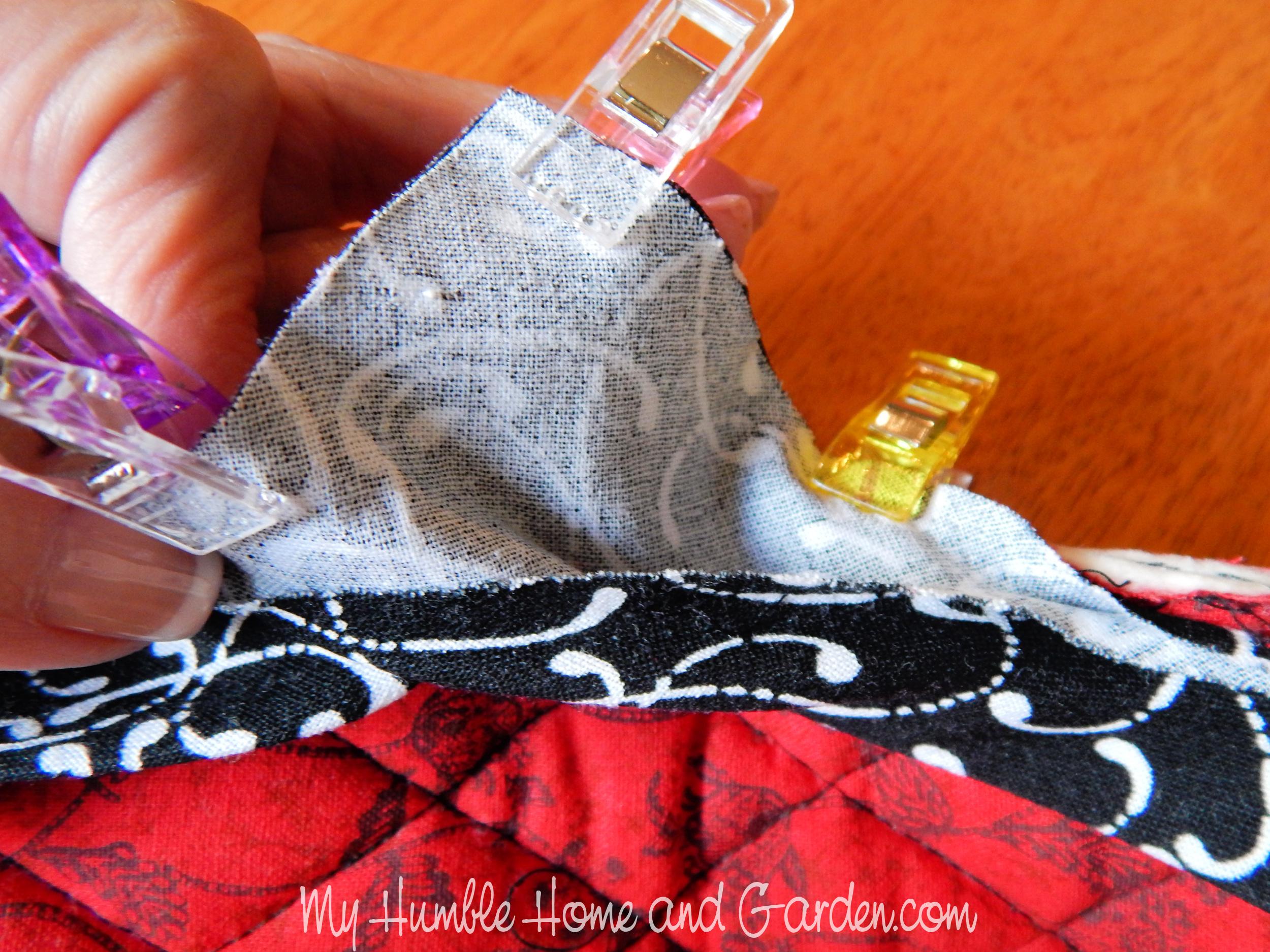 How to Make Heat-Resistant Mini Oven Mitts - My Humble Home and Garden
